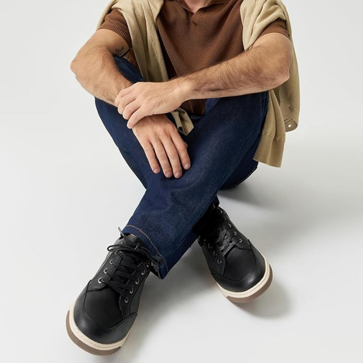 FRIJA KØBENHAVN  Essential