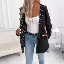 Vendbar frakke med hætte og leopardprint