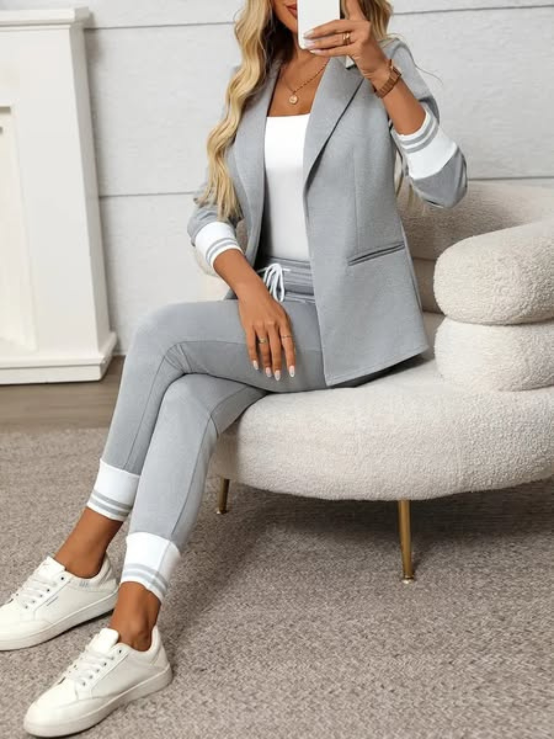Damesæt 2025 – Patchwork-stribet jakke og bukser