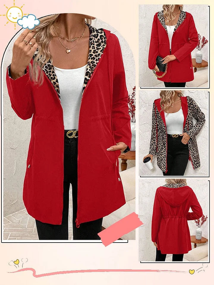 Vendbar frakke med hætte og leopardprint